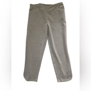 Soft surroundings Straight Leg Ankle pull on pants size L , NWT